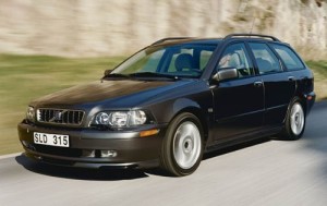 2003-Volvo-V40-Glass.net