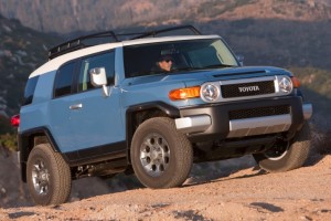 2013-Toyota-FJ-Cruiser-Glass.net