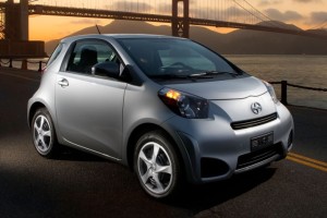 2014-Scion-iQ-Glass.net