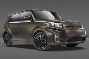 2015-Scion-xB-Glass.net