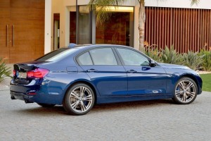 2016-BMW-3-Series-Glass.net