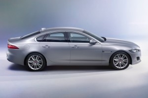 2016-Jaguar-XF-Glass.net