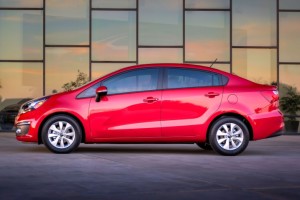 2016-Kia-Rio-Glass.net