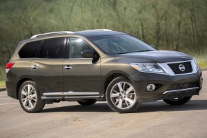 2016-Nissan-Pathfinder-Glass.net