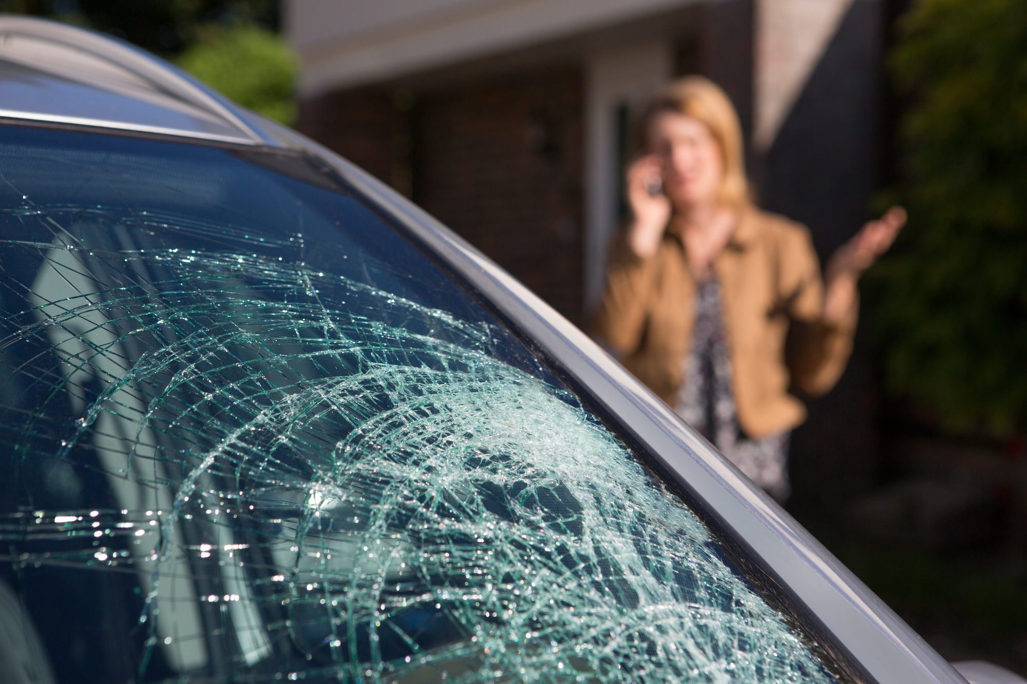 cracked windshield repair